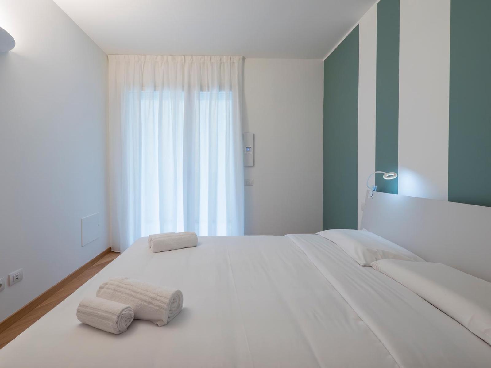 Crovato'S Palace Apartments - Design E Comfort Nel Cuore Di Milano Exteriör bild