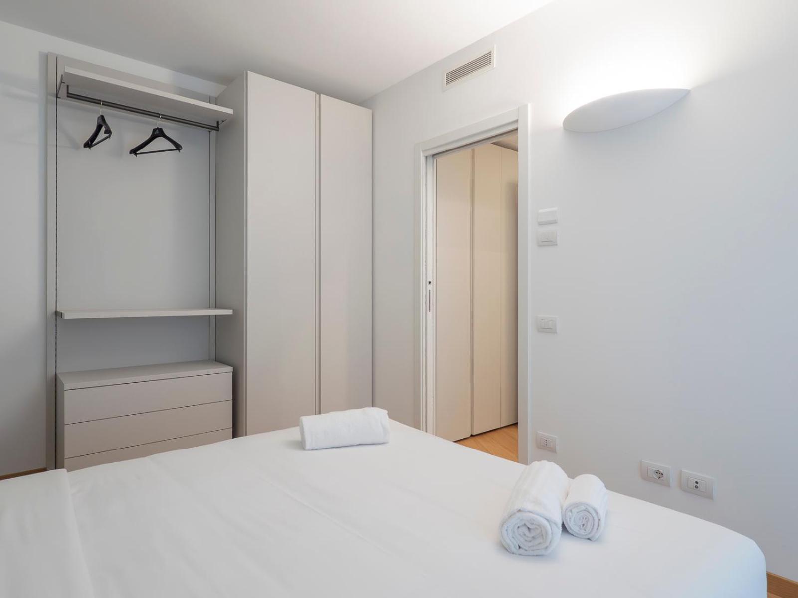 Crovato'S Palace Apartments - Design E Comfort Nel Cuore Di Milano Exteriör bild